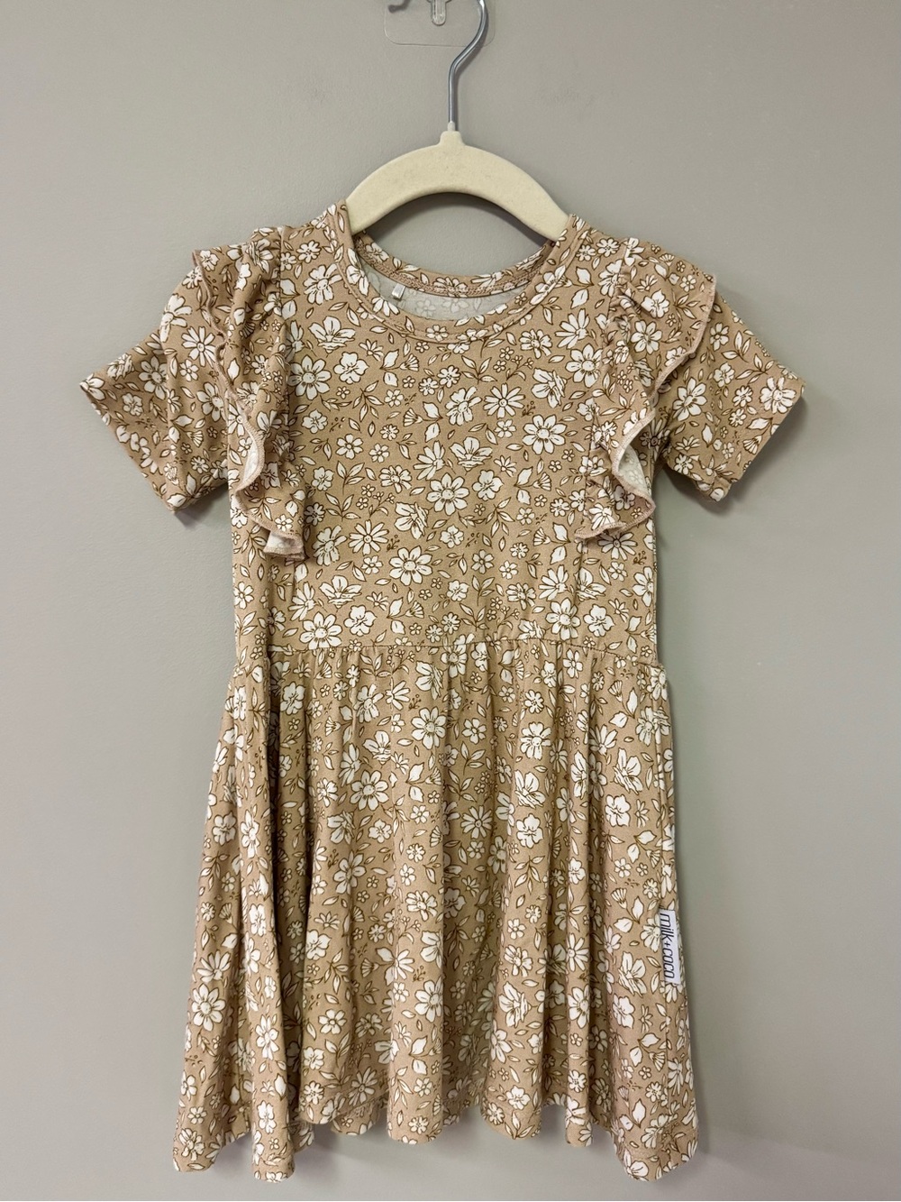 Girls Tan Floral Ruffle-Sleeve Casual Dress
